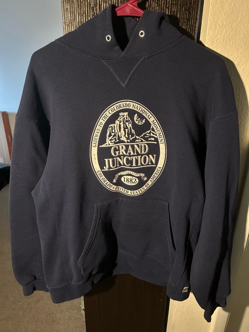 Grand Junction Graphic Hooded Sweatshirt - Navy